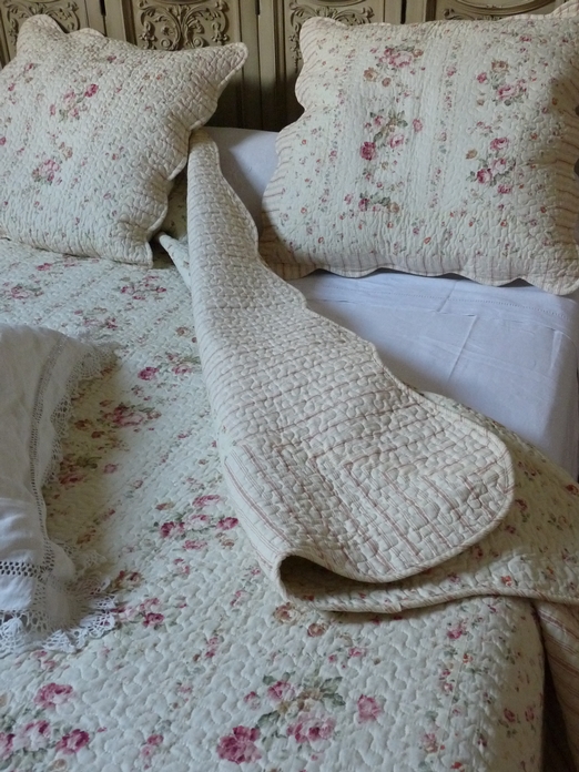 jet� de lit aux bouquets g�n�reux