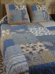 boutis de lit m�daillon bleu