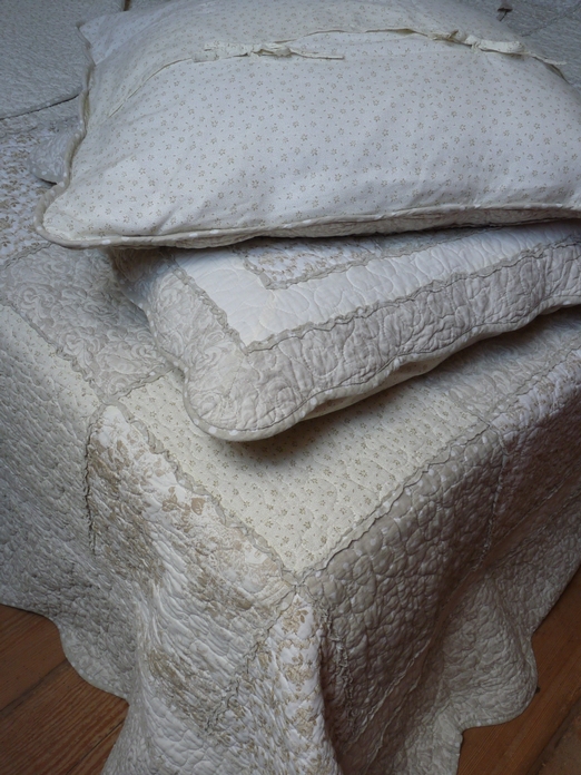 boutis patchwork vu en gros plan.
