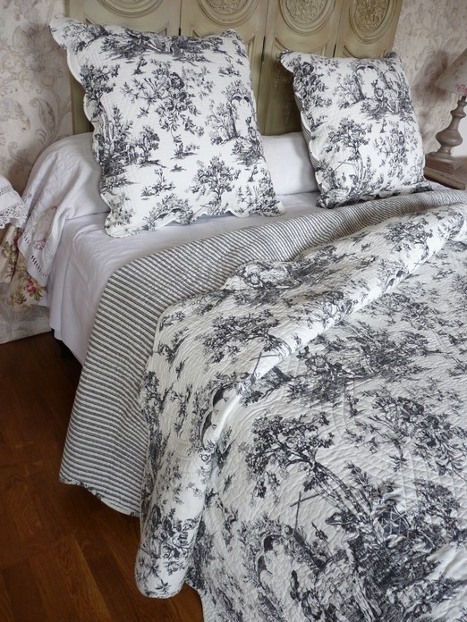 vue en gros plan du boutis mod�le pastel
